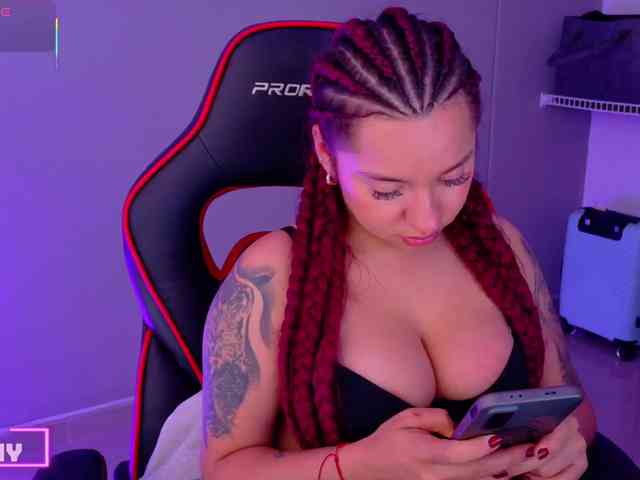 SAMYTATTU21 webcam