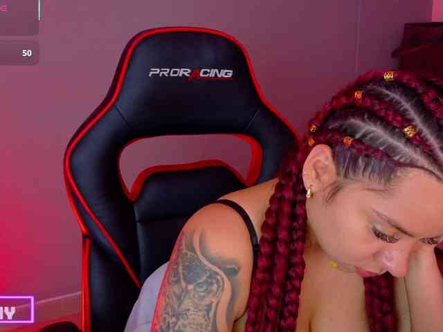 SAMYTATTU21 webcam