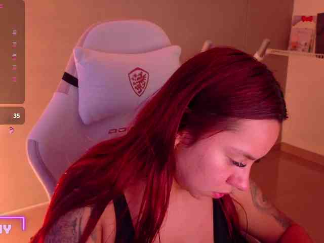SAMYTATTU21 webcam