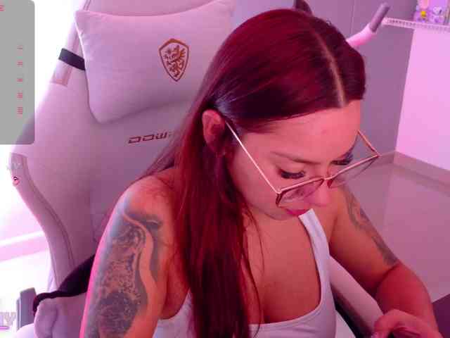 SAMYTATTU21 webcam