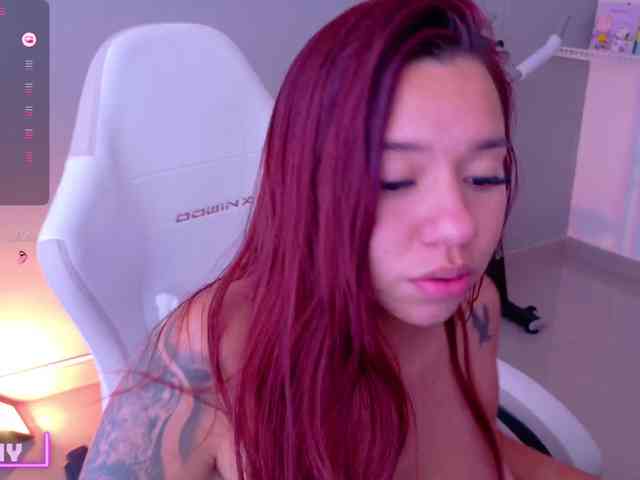 SAMYTATTU21 webcam