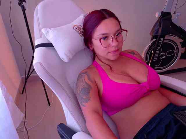 SAMYTATTU21 webcam