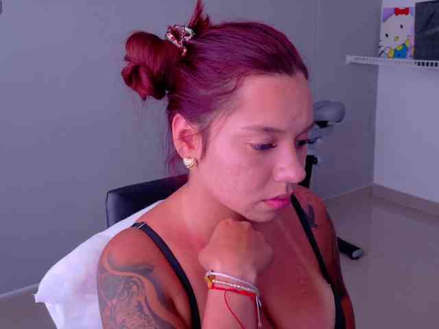 SAMYTATTU21 webcam