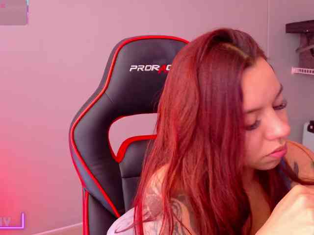 SAMYTATTU21 webcam