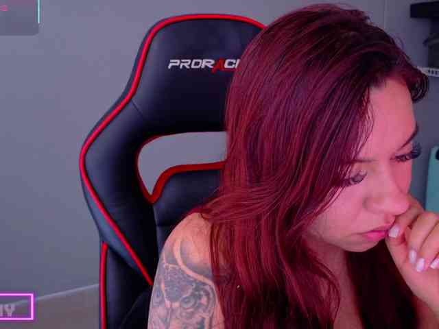 SAMYTATTU21 webcam