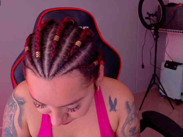 SAMYTATTU21 webcam