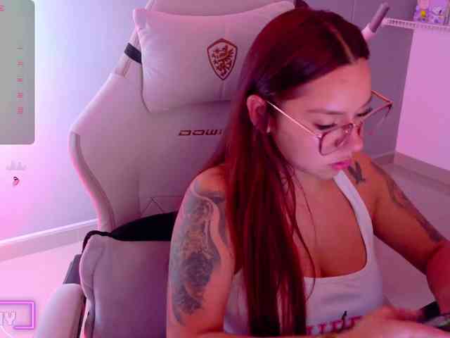 SAMYTATTU21 webcam