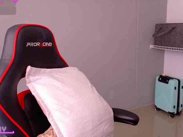 SAMYTATTU21 webcam