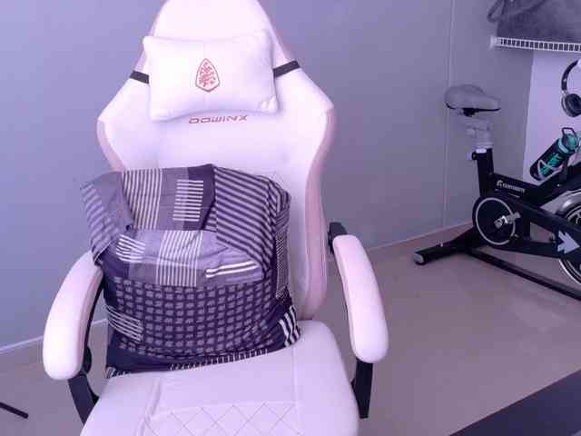 SAMYTATTU21 webcam
