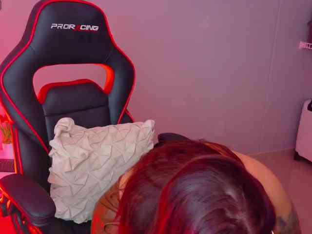 SAMYTATTU21 webcam