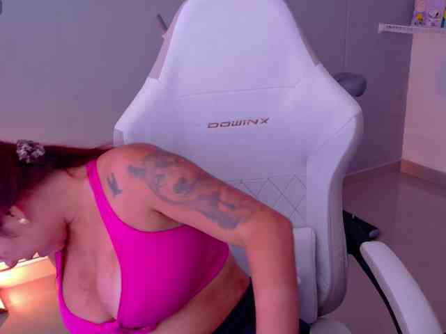 SAMYTATTU21 webcam