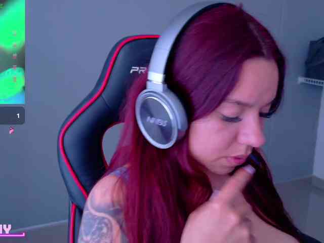 SAMYTATTU21 webcam