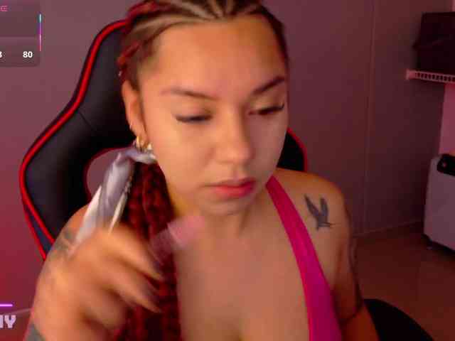 SAMYTATTU21 webcam