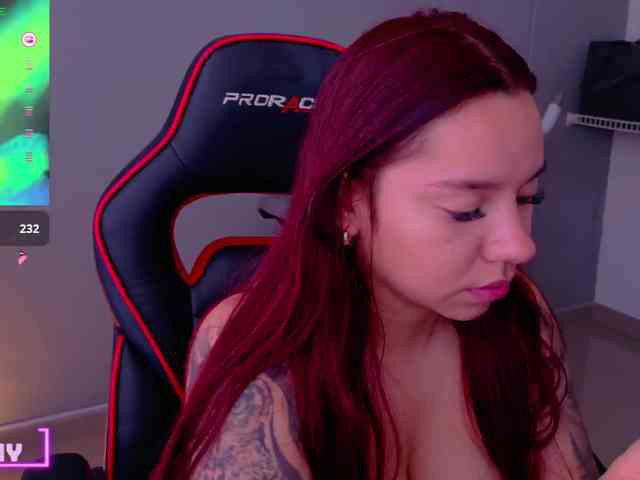 SAMYTATTU21 webcam