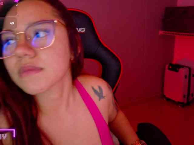 SAMYTATTU21 webcam
