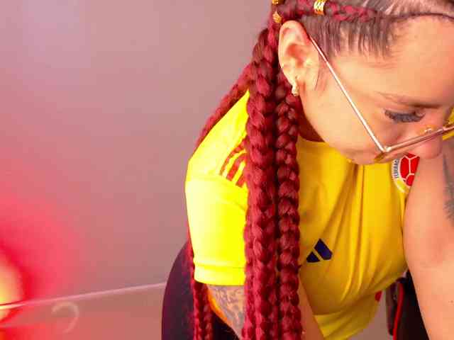 SAMYTATTU21 webcam