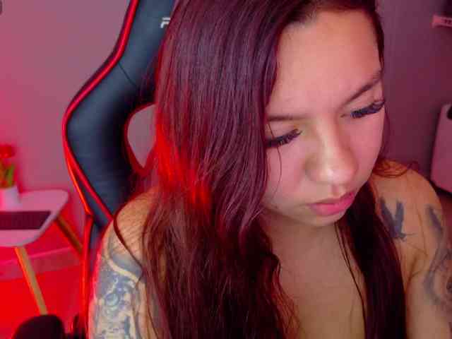 SAMYTATTU21 Live Webcam on BongaCams