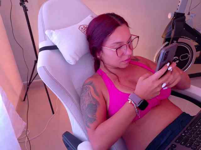 SAMYTATTU21 webcam