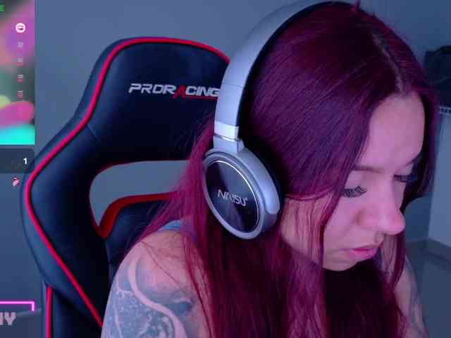 SAMYTATTU21 webcam