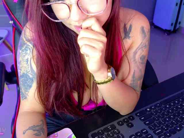 SAMYTATTU21 webcam