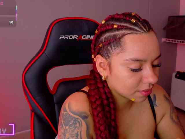 SAMYTATTU21 webcam