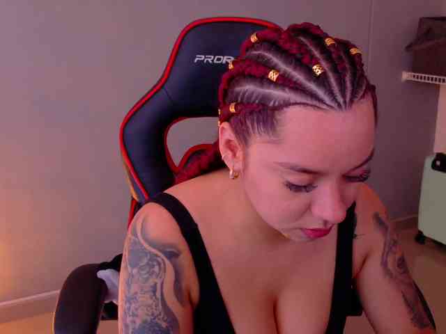 SAMYTATTU21 webcam