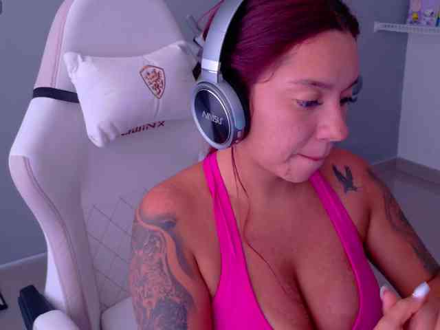 SAMYTATTU21 webcam