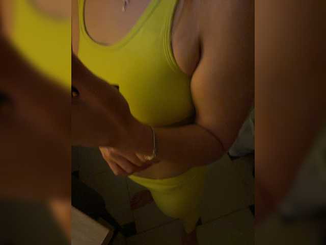 velaskesssz live cam on UnifiedCams