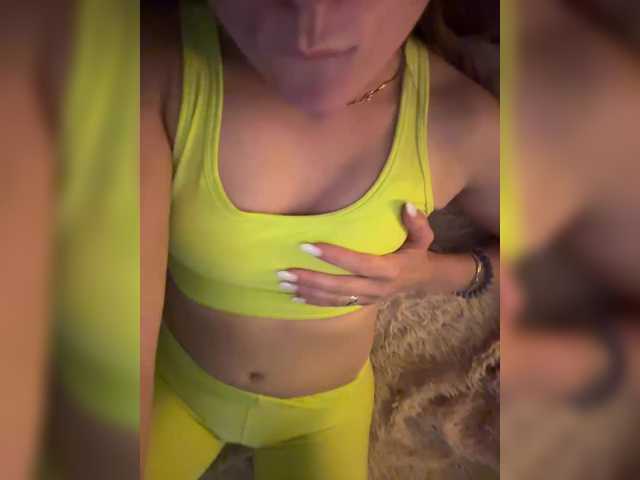 velaskesssz live cam on BongaCams