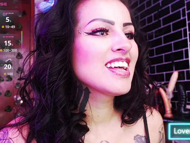 Demon-sofy-1 live cam on BongaCams
