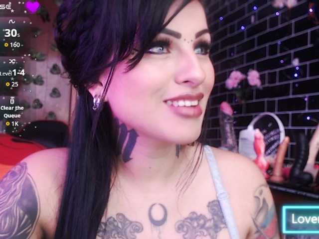 Demon-sofy-1 live cam on BongaCams