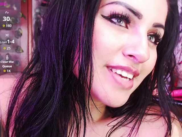 Demon-sofy-1 webcam bongacams model stream image