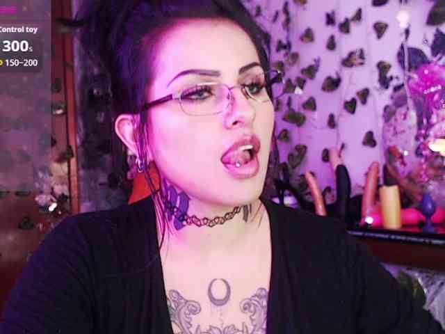 Demon-sofy-1 webcam