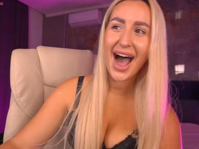 ViolaMe, en vivo ahora en BongaCams