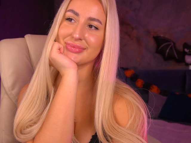 ViolaMe live cam on BongaCams
