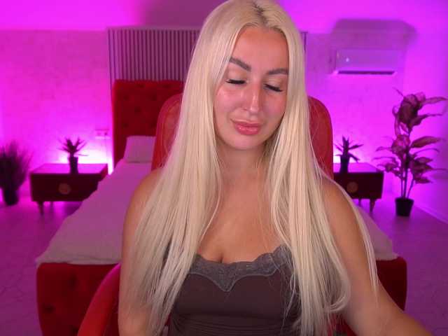 ViolaMe live cam on BongaCams