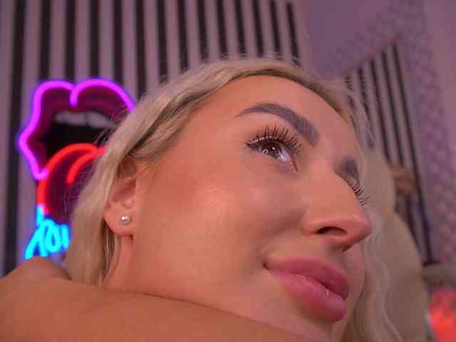 ViolaMe webcam