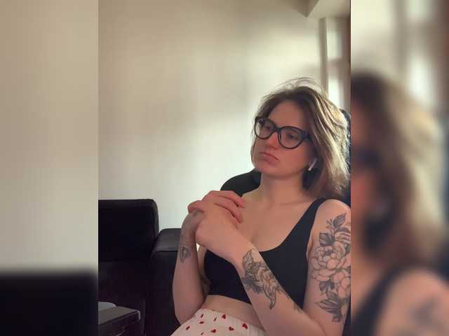Asya-baby live webcam show