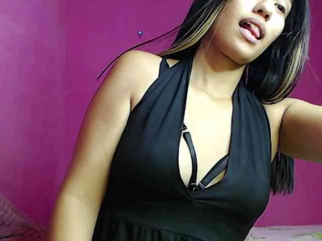 ChristinaVega webcam