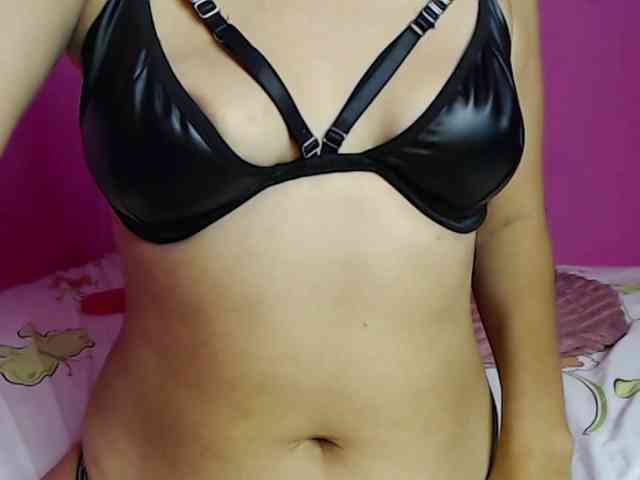 ChristinaVega webcam