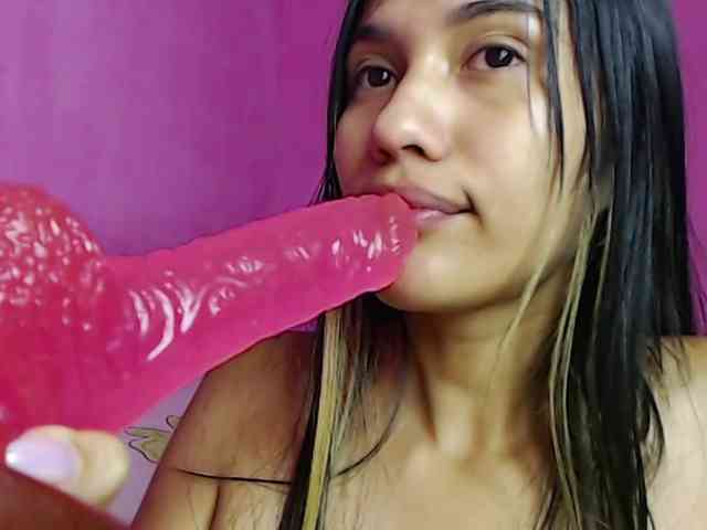 ChristinaVega webcam