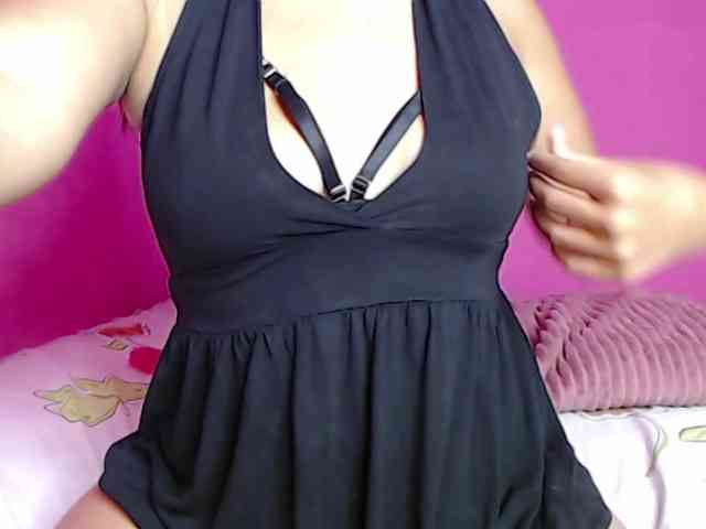 ChristinaVega webcam