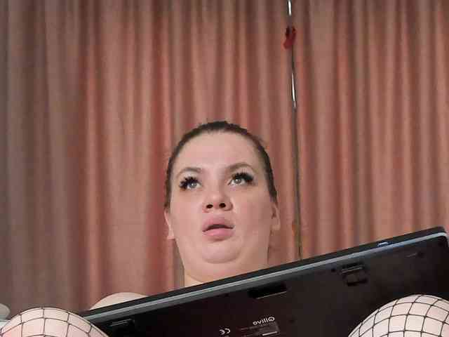 MelanieBrownn webcam