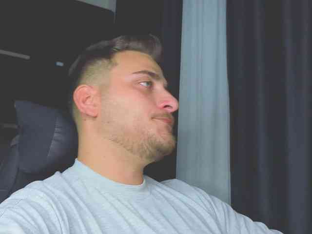 JohhnyLongcock