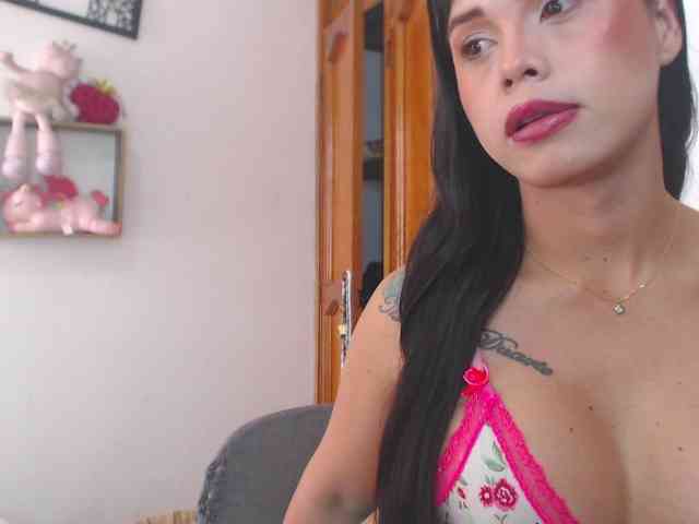 Dannahotxx Sex Cam Show
