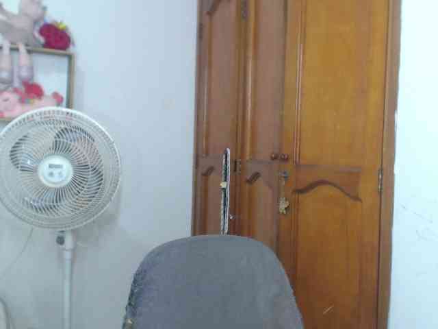 Dannahotxx Sex Cam Show