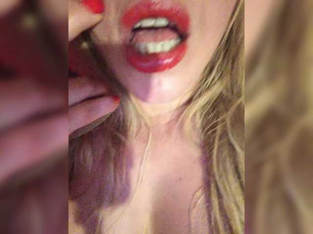 Sexynomad01 live cam preview