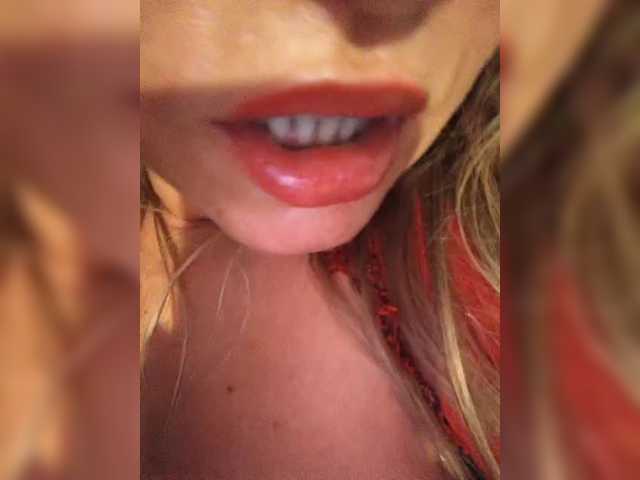 Sexynomad01 live cam preview