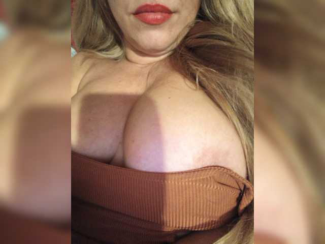 Sexynomad01 live cam preview