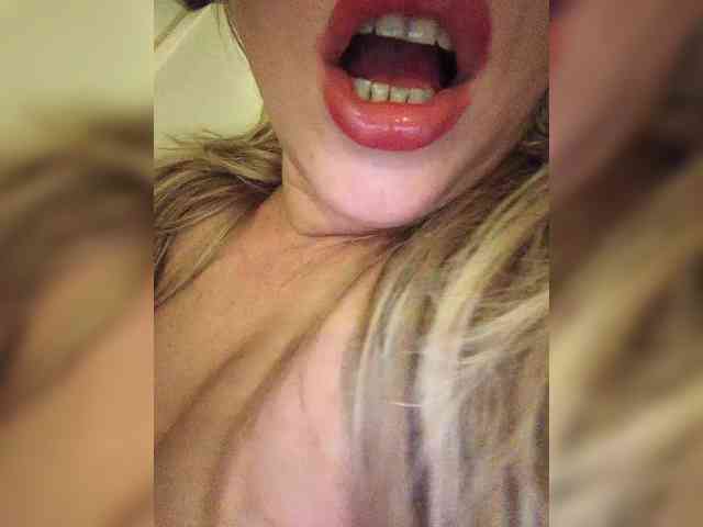 Sexynomad01 webcam